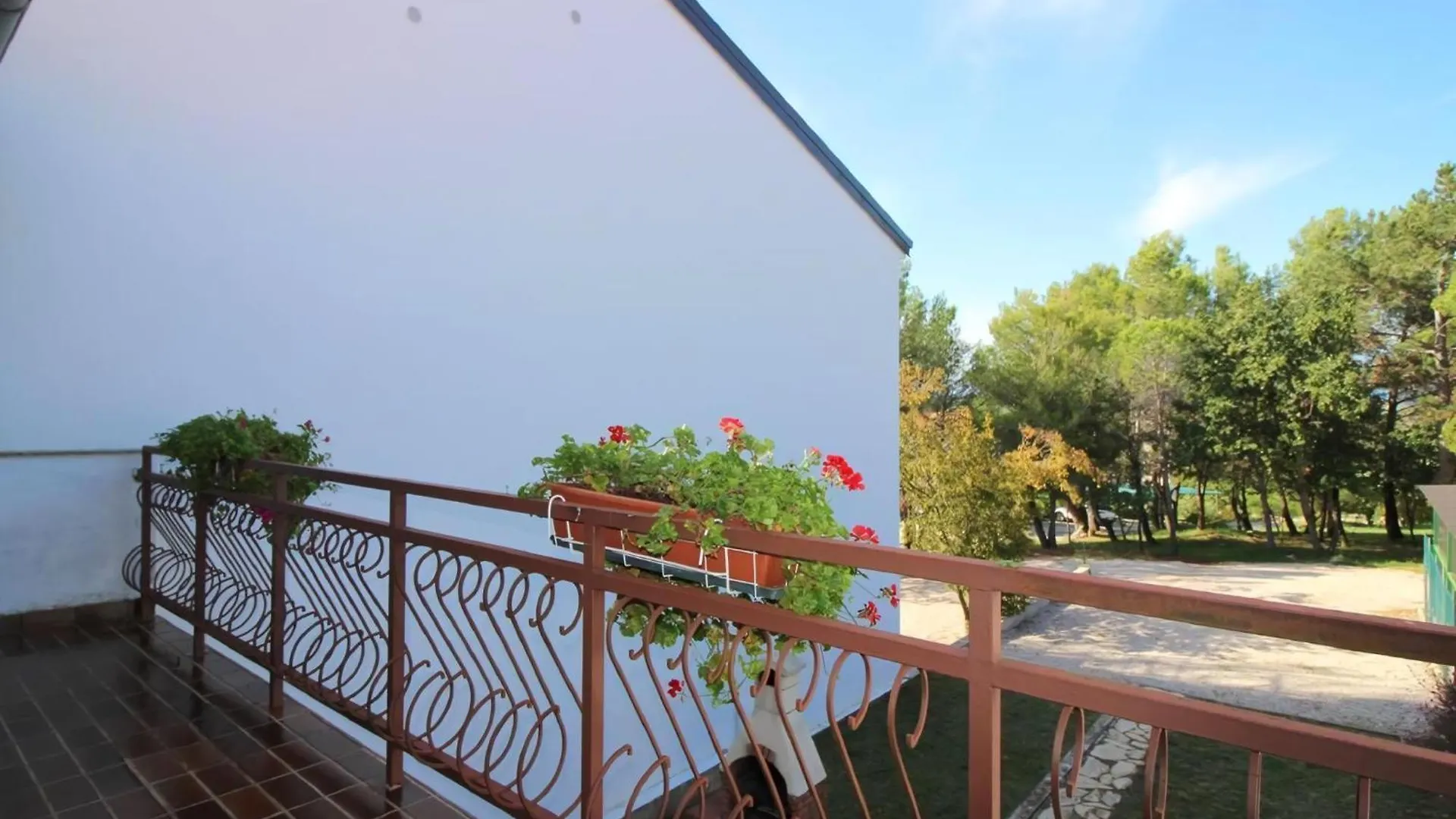 Ferienhaus Palma In Strandnaehe Mit Garten Grill 포레치 크로아티아