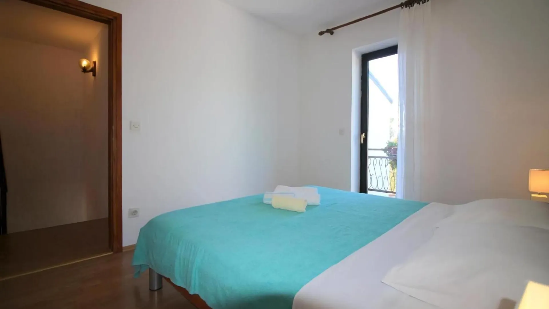 Ferienhaus Palma In Strandnaehe Mit Garten Grill 포레치 크로아티아